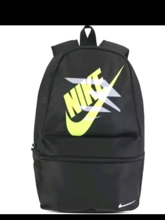 neon yellow nike backpack Sports boys green 20 liters, Green Neon Yellow Fashion With Air Max comfort on the shoulder straps and a bold varsity aesthetic Nike Kids' Elemental Backpack Burnt